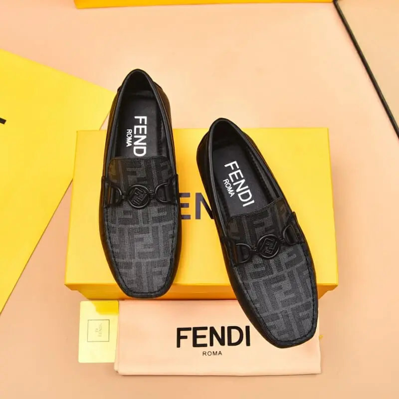 fendi cuir chaussures pour homme s_1243235